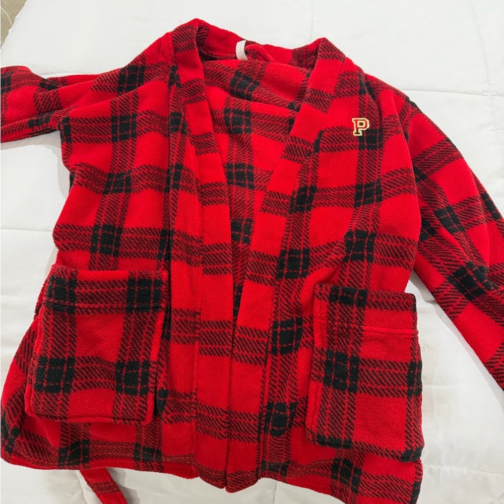 PINK Victoria's Secret Red and Black Plaid Robe